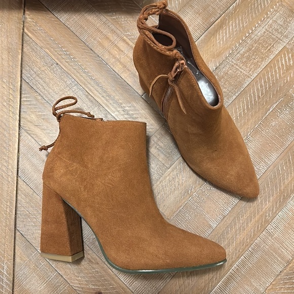NEW Cognac Brown Suede Leather Ankle Boot Bootie with Asymmetric Block Heel - Picture 2 of 7